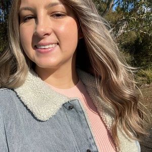 Meet your Posher, Anna